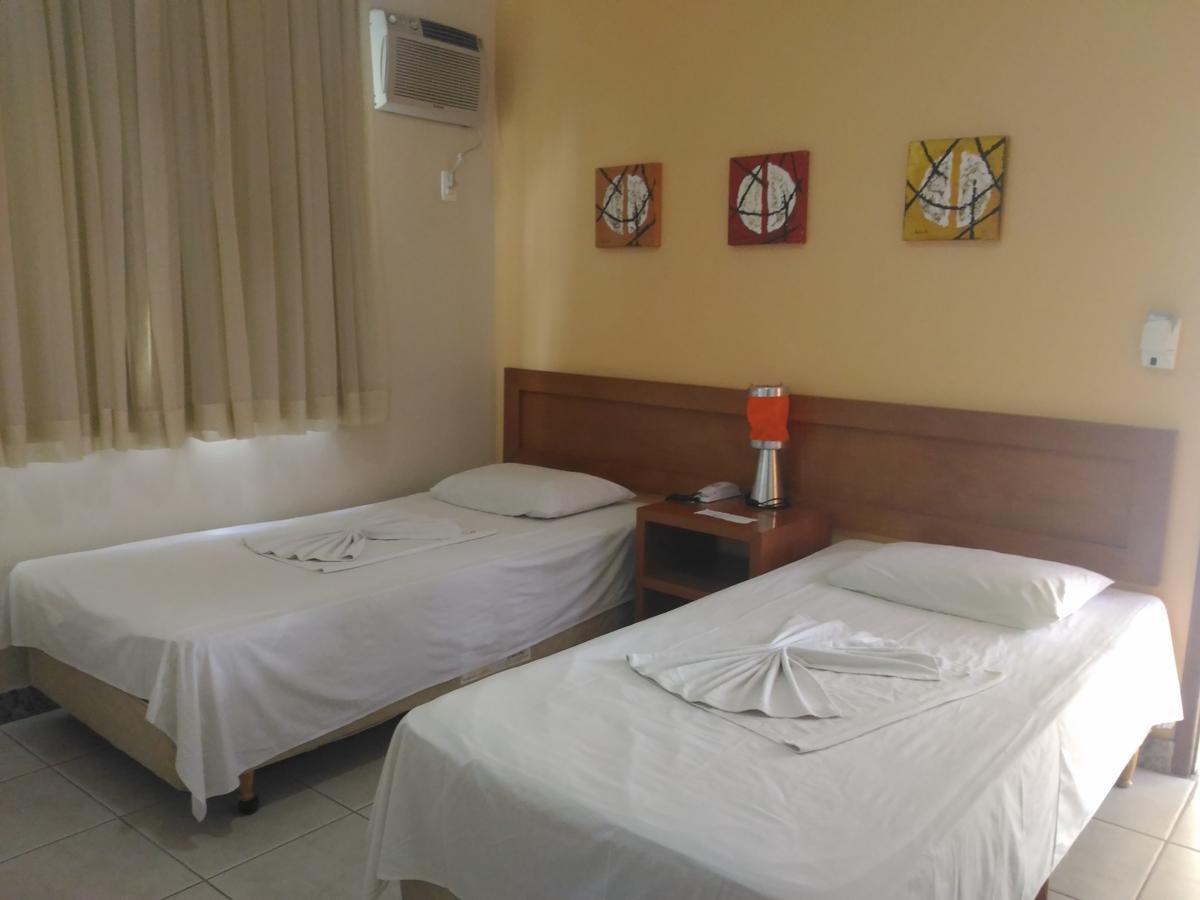 Hotel Pinheiros Chonim de Baixo Екстериор снимка