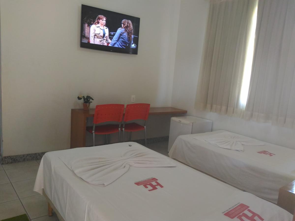Hotel Pinheiros Chonim de Baixo Екстериор снимка